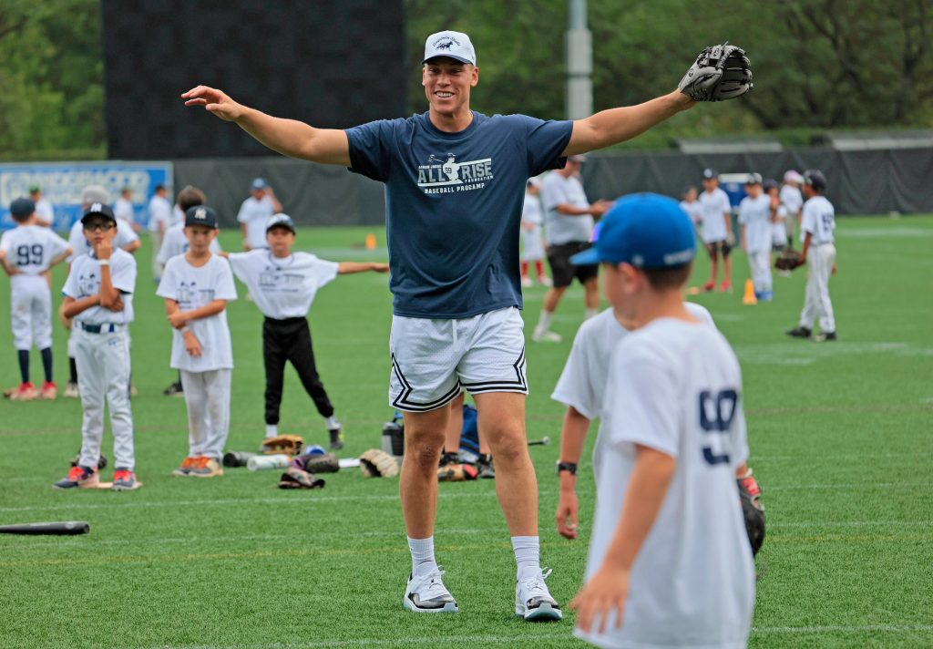 Aaron Judge at an All Rise Foundation event 